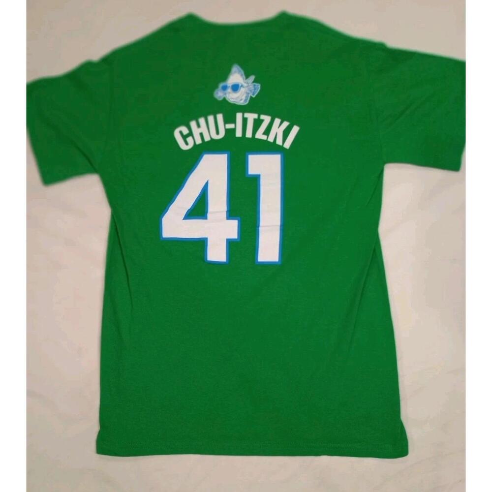 Chuys Dallas Shirt Green 41 Chu-Itzki Mavericks Dirk Nowitzki Tex Mex - Picture 1 of 4